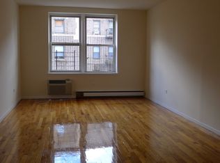 31-28 29th St #4A, Astoria, NY 11106