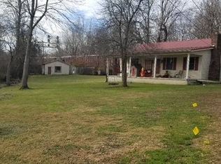 23 Spring St, Junction City, KY 40440