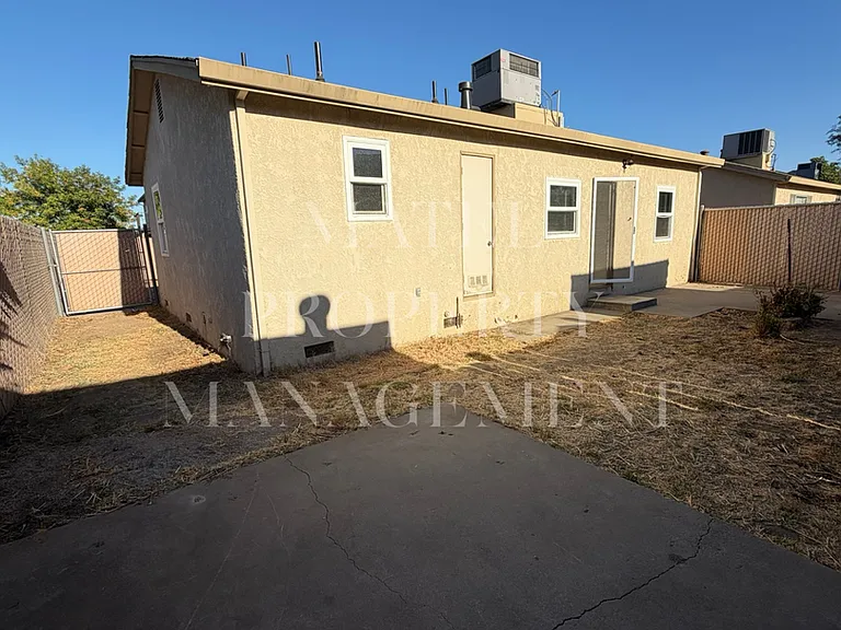 FIF225 — Photo 33