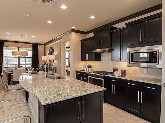 3rd image of 211 SE Courances Dr