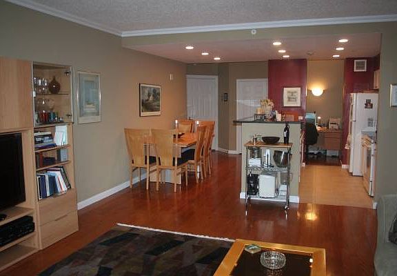5th image of 300 Mamaroneck Ave #6