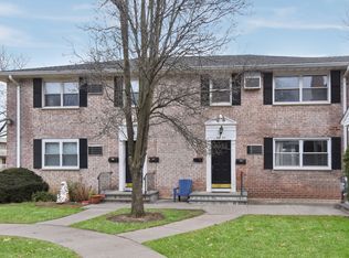26822 81st Ave, New Hyde Park, NY
