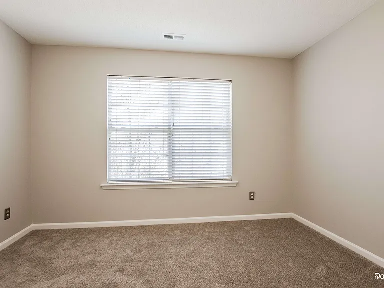 10802 Gold Pan Rd — Photo 12
