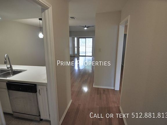 3rd image of 7205 Waldon Dr #L-204