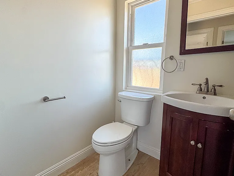7923 Ledge Ave — Photo 18