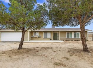 12935 Lakota Rd, Apple Valley, CA 92308