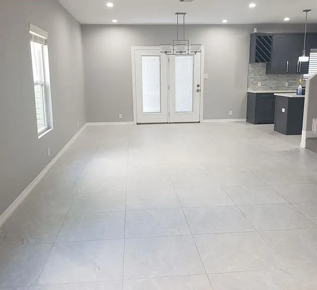 2536 Links Dr — Photo 3