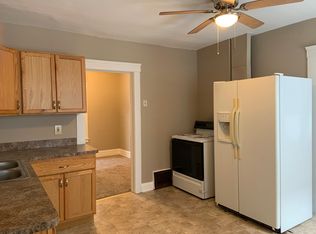 2088 Lark St, Lakewood, OH 44107