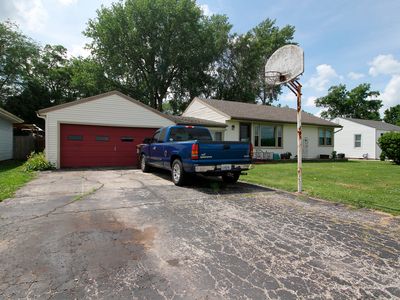172 S 4000w Rd, Kankakee, IL, 60901