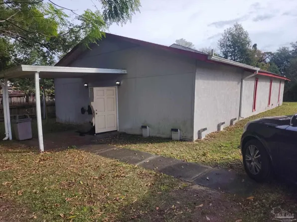 8422 Orange Ave, Pensacola, FL 32534