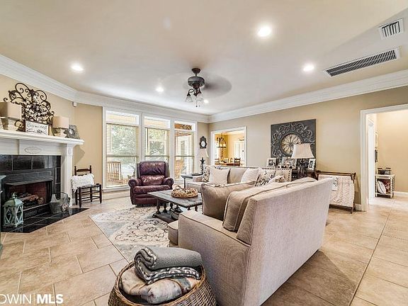 4th image of 12553 Bell Creek Dr N