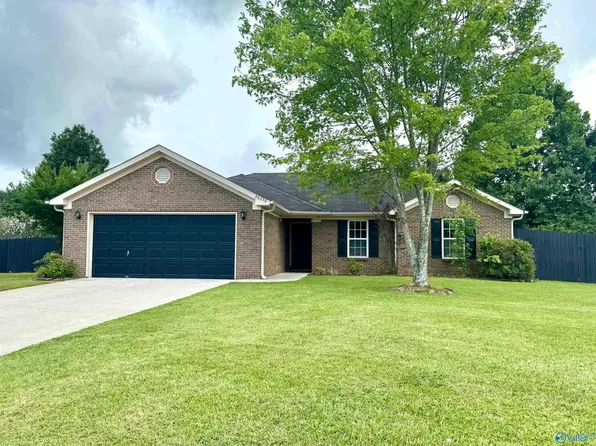 28238 Dalewood Ln, Harvest, AL 35749