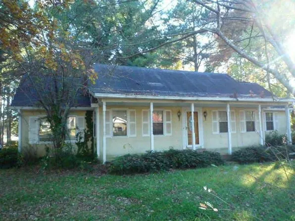 50 Emily Ln, Carrollton, GA 30116