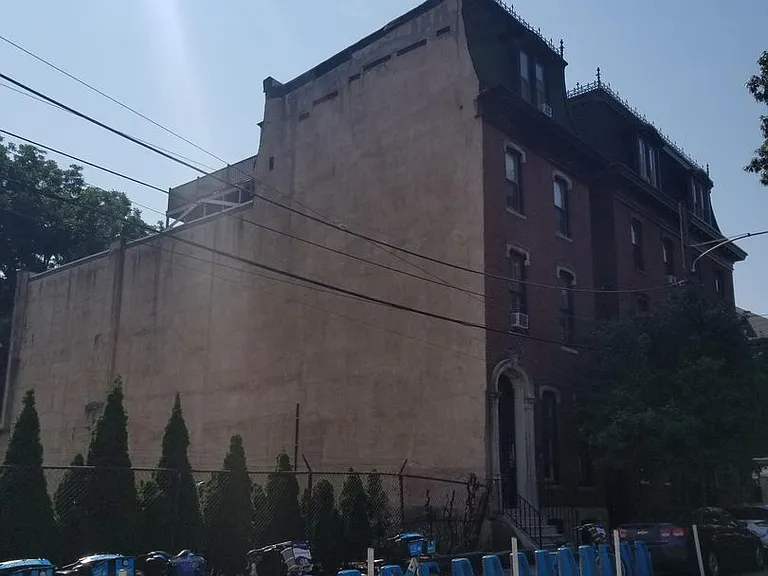 715 North 6th Street — Photo 11