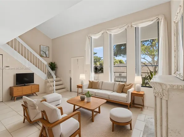 559 N University Dr #39, Plantation, FL 33324