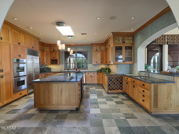 3rd image of 13221 E Saddlerock Rd