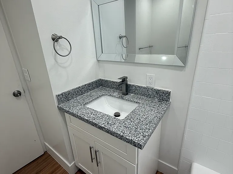 145 N C St #145 — Photo 8
