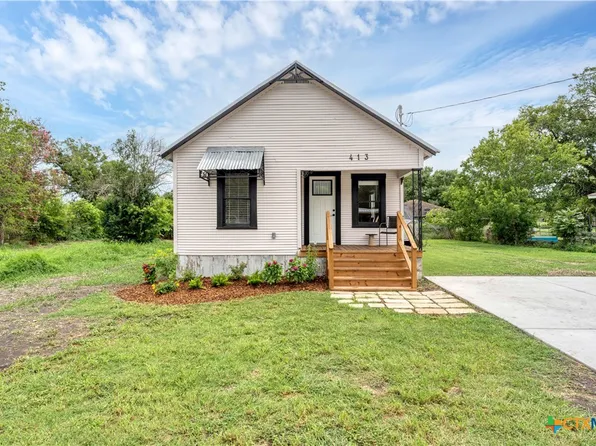 413 Benbo St, Seguin, TX 78155