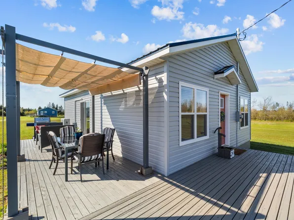 52 Beairsto Dr, Saint David's Parish, PE C0B 1M0