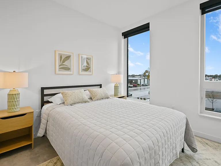 The Common Place Apartments — Photo 32
