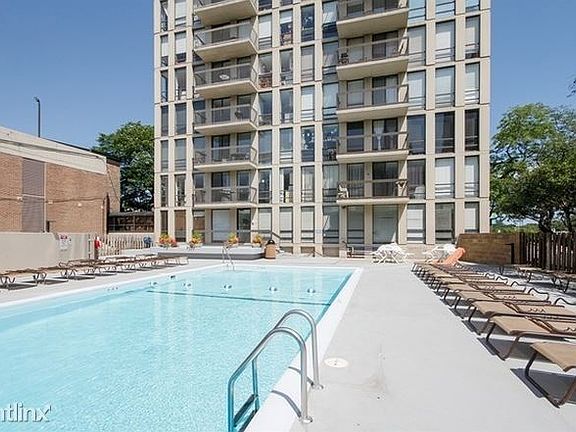Pool 1