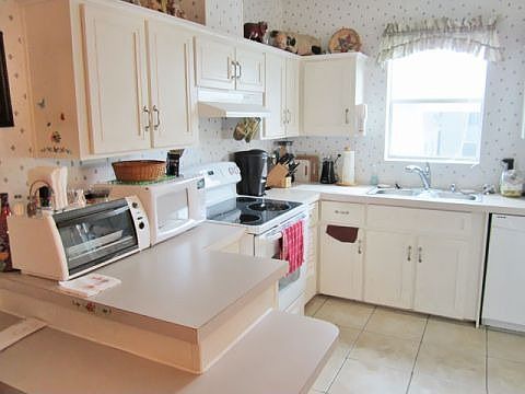 2nd image of 3013 N Lemon Lime Dr