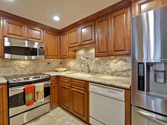 5th image of 2427 Rebecca Lynn Way