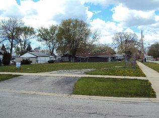 8000 Normandy Ave, Burbank, IL 60459