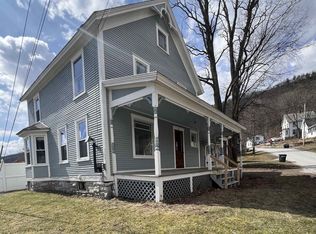 9 Cain St, Proctor, VT 05765