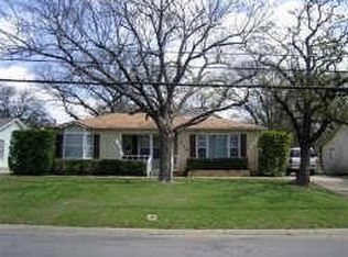 212 Arthur Dr, Hurst, TX 76053