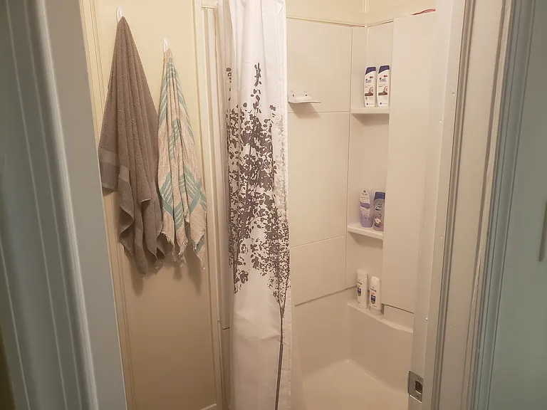 255 Schuyler Ave #109C — Photo 10