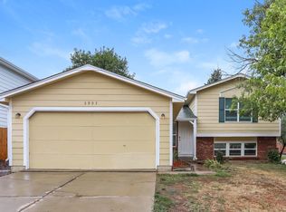 3907 S Halifax St, Aurora, CO 80013