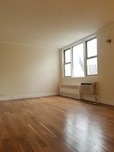 200 E 30th St #5M Photo 1