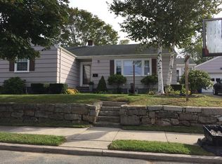 78 Nautilus St, New Bedford, MA 02744
