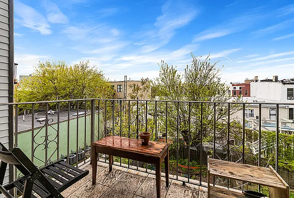 Rented by Triplemint | media 16