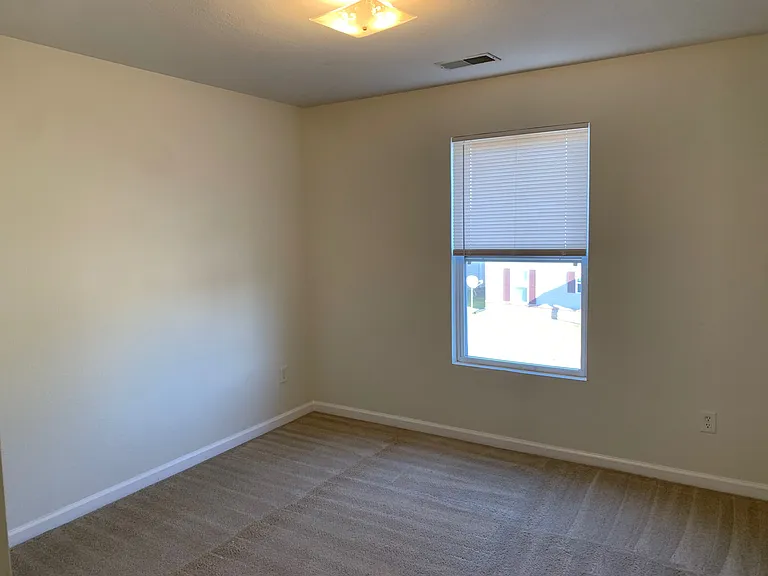 1619 RT Dunn Drive — Photo 12