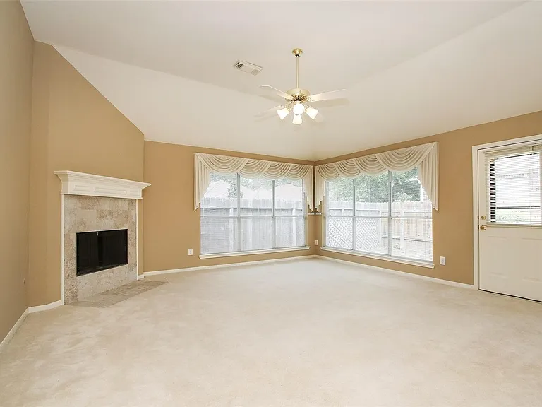 18922 Cypresswood Forest Ct — Photo 8
