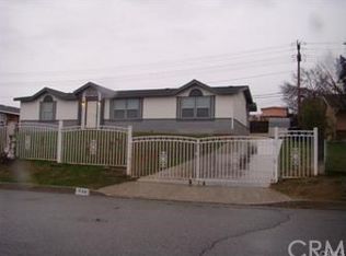 530 Cherokee Dr, Perris, CA 92570