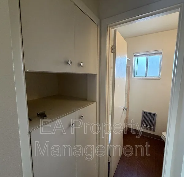2121 Gold Ave SE #16 — Photo 7