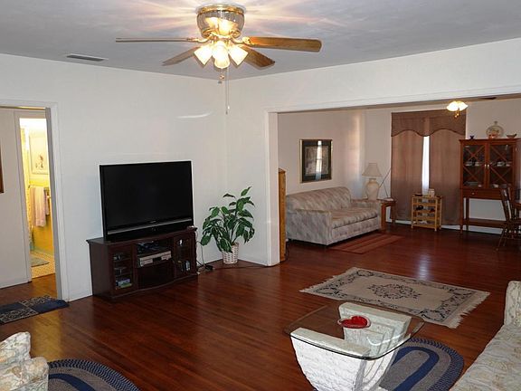 2nd image of 366 Williams Ave