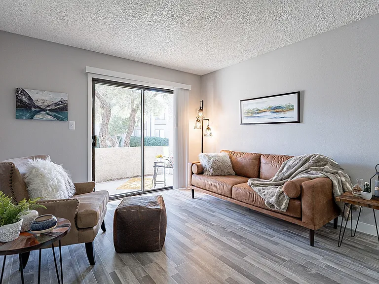 Model- Large one bedroom floor plan