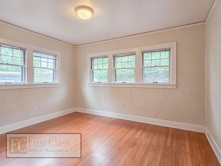 2321 NE Weidler St #1 — Photo 11