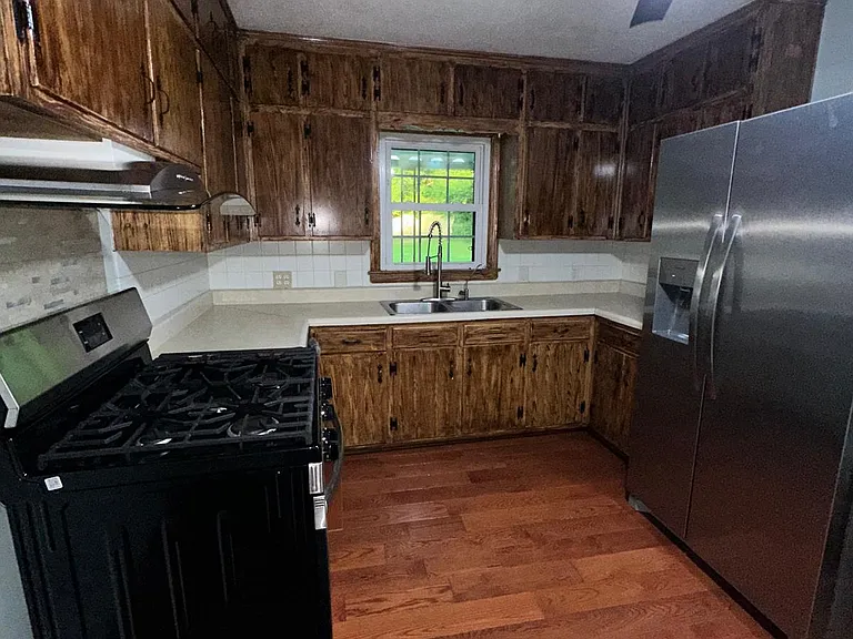 1115 S Cottage St — Photo 17