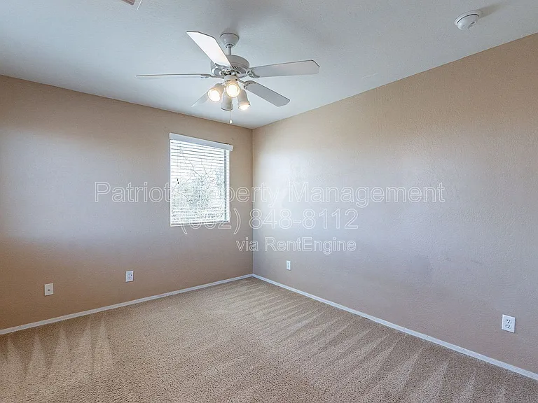 26043 W Potter Dr — Photo 31