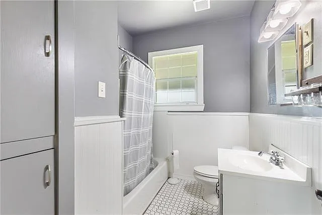 902 Main St — Photo 14