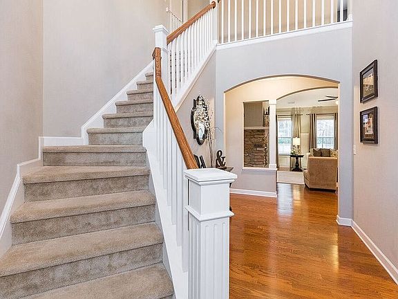 3rd image of 205 Royal Tern Dr