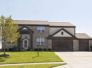 533 E Columbine Ln, Carmel, IN 46074