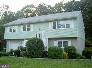 125 N Hunter Forge Rd, Newark, DE 19713