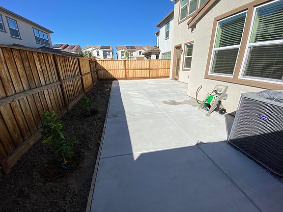 3rd image of 5219 Julia Berger Cir