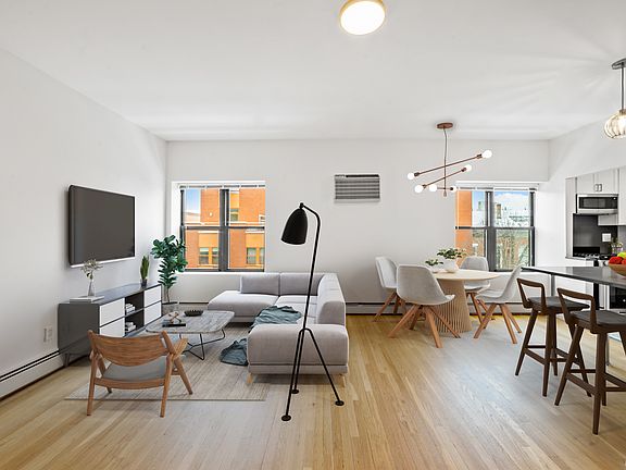 3rd image of 71 Wyckoff St APT 3